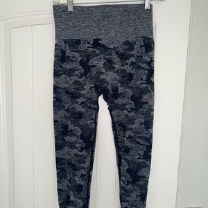Camo leggings (gym shark dupe)